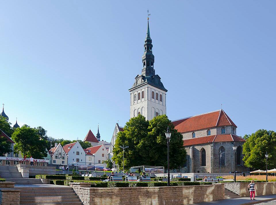 Iglesia de San Nicolás, Tallinn, Estonia — travel photo of Tallinn