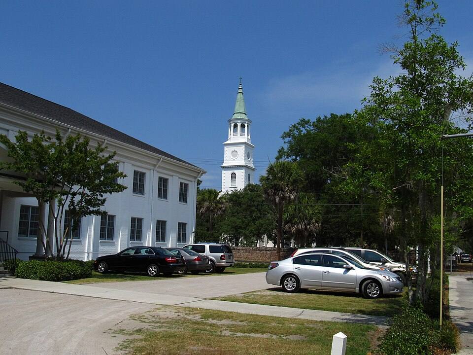 St. Helena's Episcopal Church, Beaufort, South Carolina — travel photo of Beaufort, Charleston