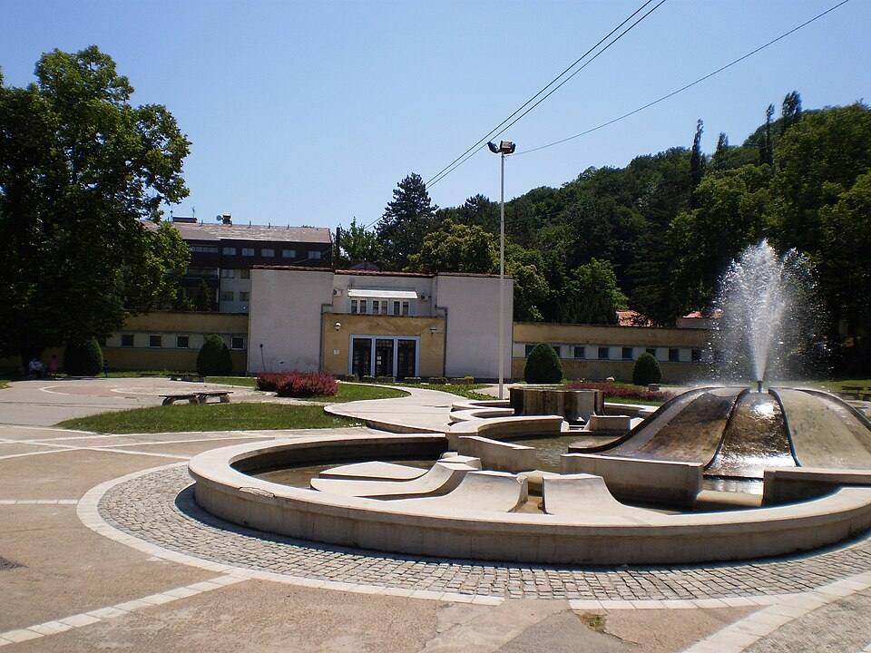 Niška Banja kupatilo — travel photo of Niška Banja, Niš