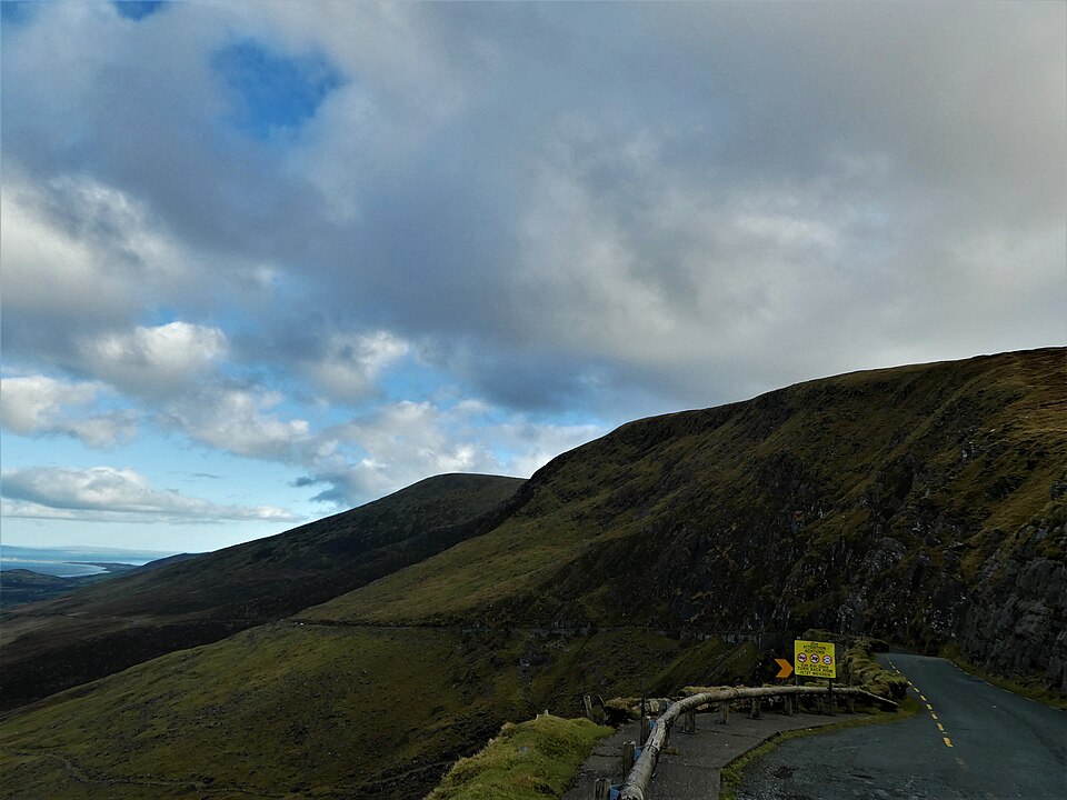 Sign-, Conor Pass, Co. Kerry, Ireland — travel photo of Conor Pass & Brandon, Dingle Peninsula