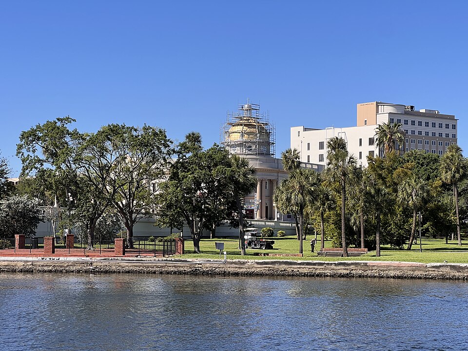 First Baptist Church of Tampa from the Tampa Riverwalk, Tampa, Florida — travel photo of Tampa Riverwalk, Tampa