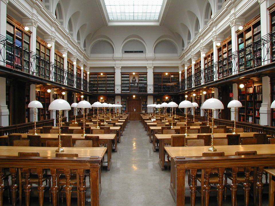 Graz University-Library reading-room — travel photo of Graz