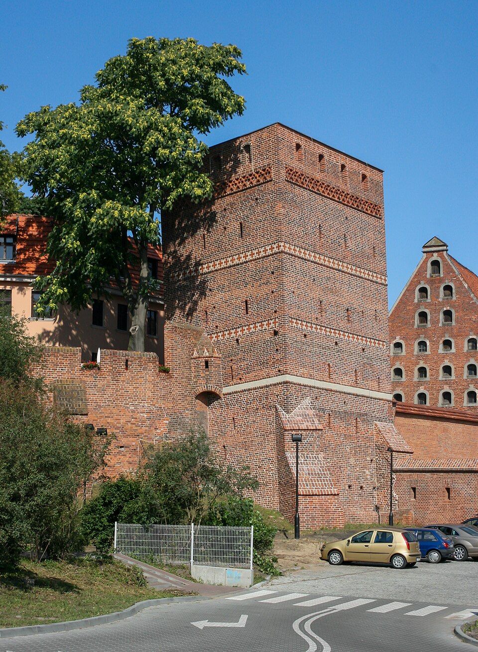Leaning Tower, Torun — travel photo of Leaning Tower