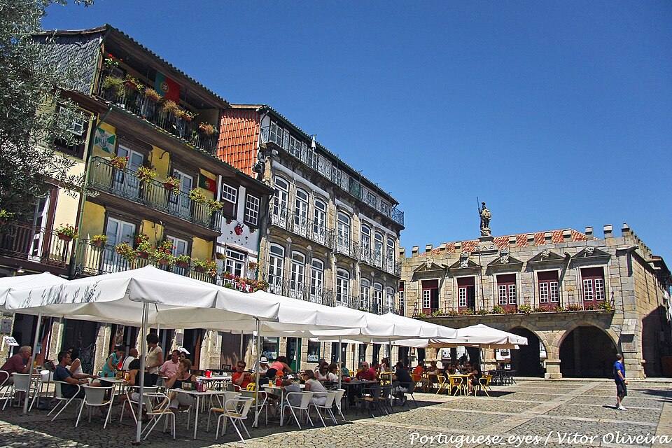Largo da Oliveira - Guimarães - Portugal ( ) — travel photo of Largo da Oliveira, Guimarães