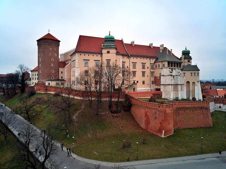 Wawel Royal Castle, view from Stradomska Street, Old Town, Kraków, Poland — travel photo of Wawel, Kraków