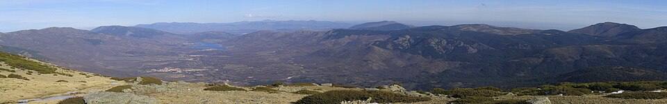 Panorámica del valle del Lozoya1 — travel photo of Valle del Lozoya, Rascafría