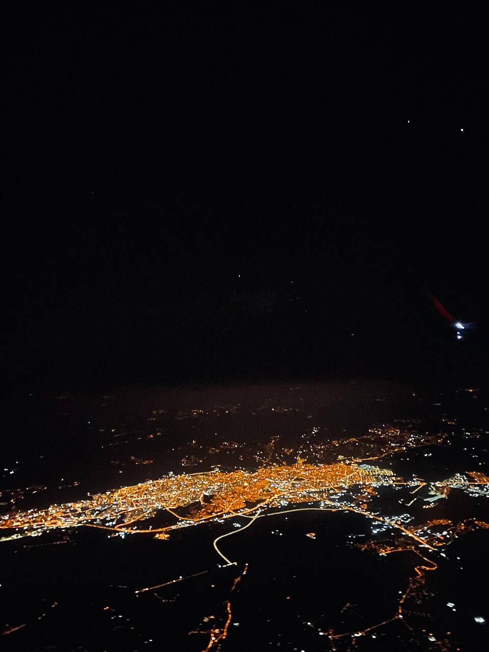 A bird's eye view of Kahramanmaraş from the AJet flight departing from Sabiha Gökçen International Airport to Gaziantep Oğuzeli Airport. — travel photo of Maras