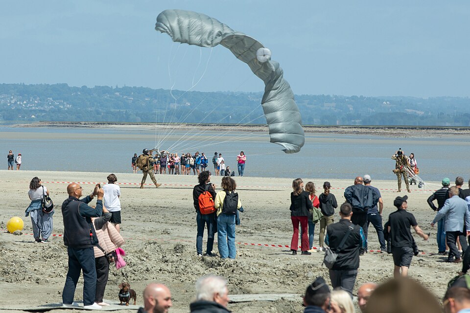Mont Saint Michel Ceremony ( ) — travel photo of Mont-Saint-Michel, Normandy — Mont-Saint-Michel & D-Day