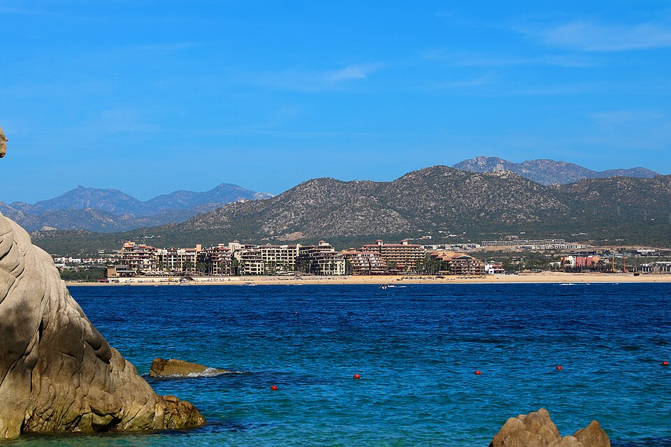 Medano beach — travel photo of Playa Médano, Cabo San Lucas