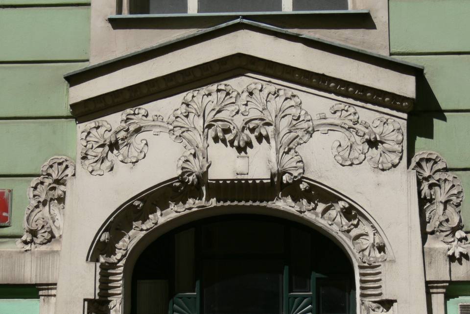 Josefov - Hauseingang — travel photo of Josefov, Prague