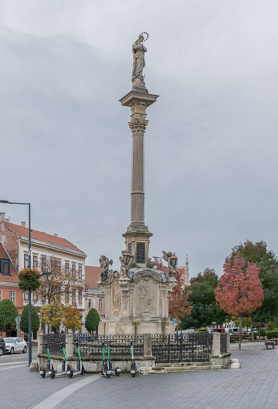 Maria column in Sopron (1) — travel photo of Sopron, Hungary