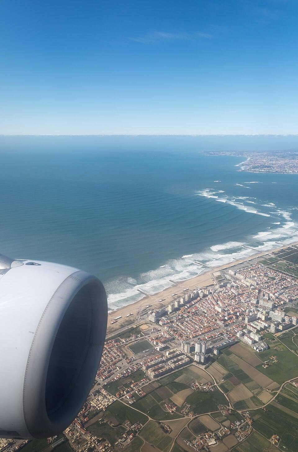 View of Costa da Caparica seen from a plane approaching the Lisbon airport, Costa da Caparica, Portugal julesvernex2 — travel photo of Costa da Caparica, Lisbon