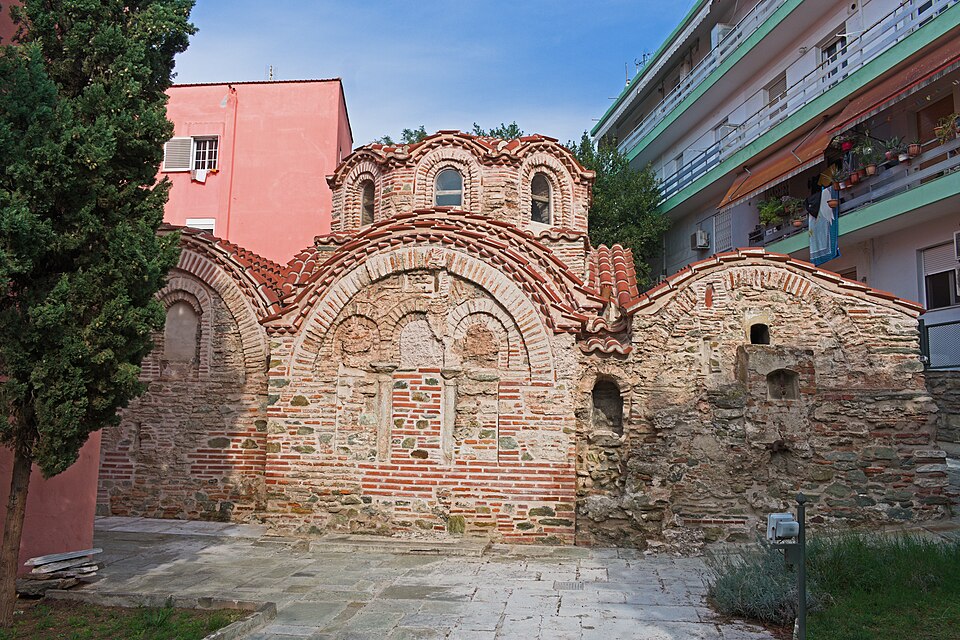 Thessaloniki Byzantine baths of Ano Poli from the south — travel photo of Ano Poli, Thessaloniki