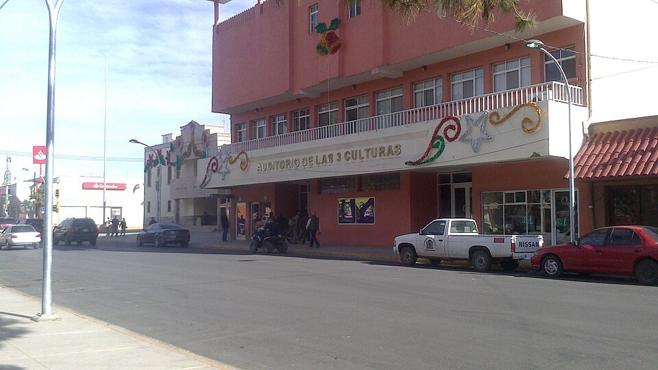 El Teatro de las Tres Culturas en Cuauhtémoc, Chihuahua. — travel photo of Cuauhtémoc, Chihuahua