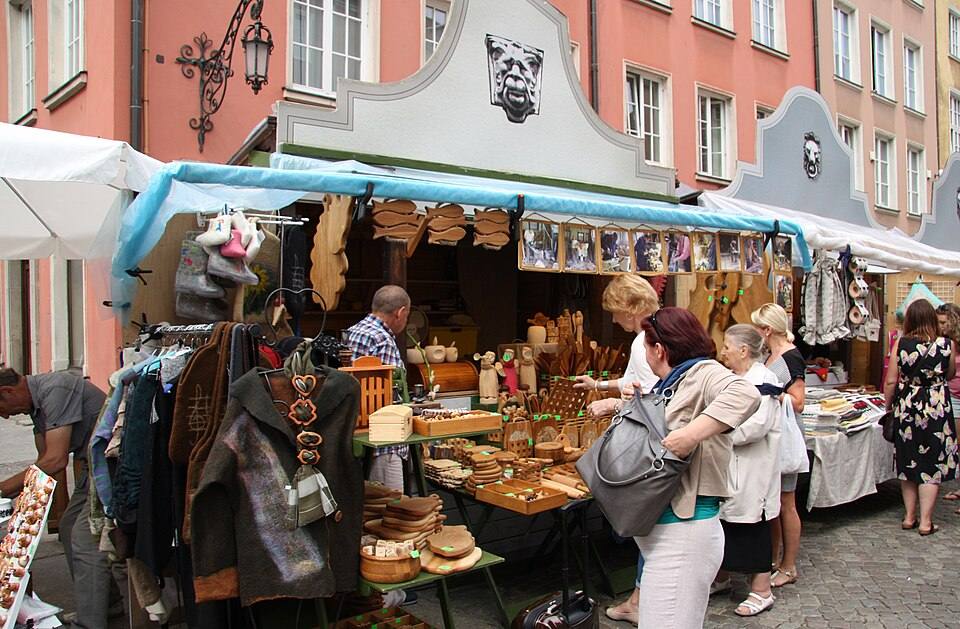 Gdańsk Główne Miasto, mały kramik — travel photo of Główne Miasto