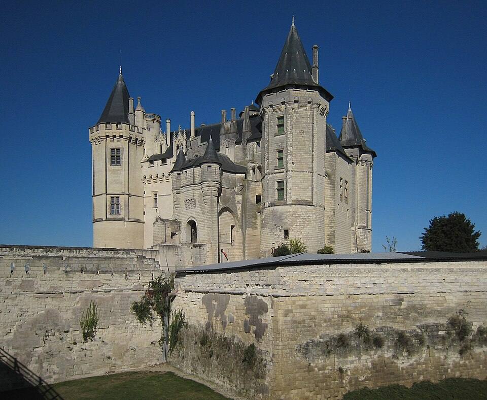 Castle Saumur Loire Valley — travel photo of Saumur, Loire Valley