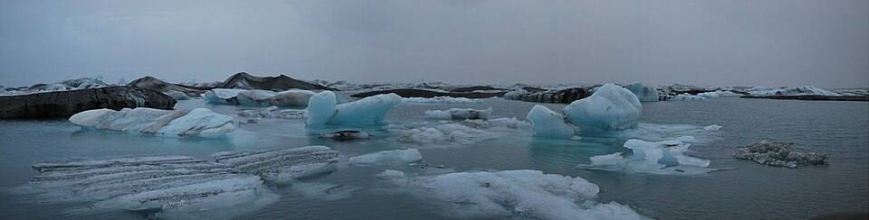 Jökulsarlon panorama — travel photo of Jökulsárlón, Jökulsárlón & Vatnajökull