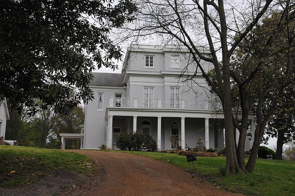 Longview, Nashville, Davidson County — travel photo of Nashville