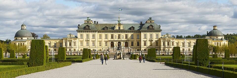 Drottningholm Palace - panorama september — travel photo of Drottningholm