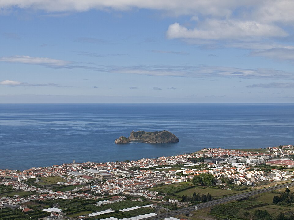 Panorama of Vila Franca do Campo from the chapel — travel photo of Vila Franca do Campo, Azores — São Miguel