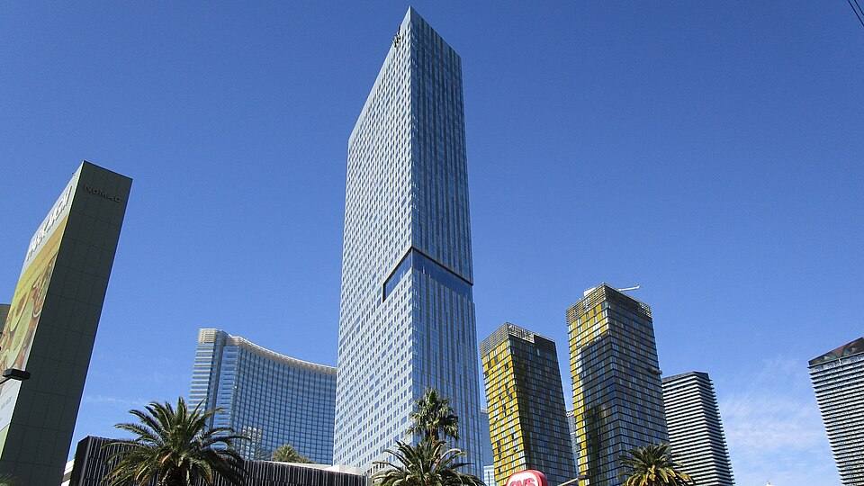 Nevada - Las Vegas CityCenter with buildings of Park-MGM, ARIA & Veer (Twin-)Towers @ The Strip ( ) — travel photo of Aria & CityCenter, The Strip
