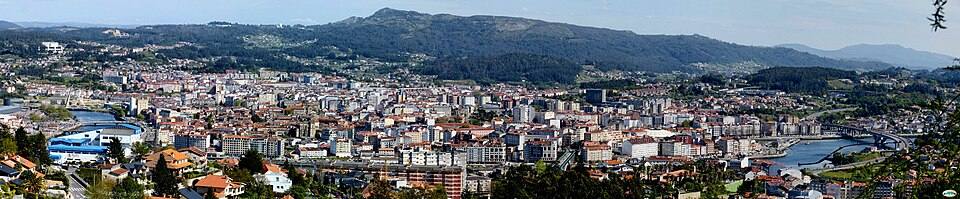 Pontevedra-Vista parcial ( ) — travel photo of Pontevedra