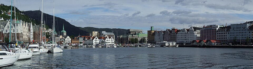 Bergen - Torget panorama — travel photo of Bergen, Norway
