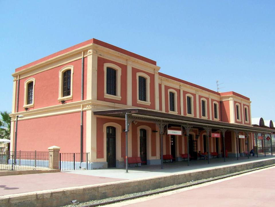 Estación de Águilas.Vista general — travel photo of Águilas, Region of Murcia