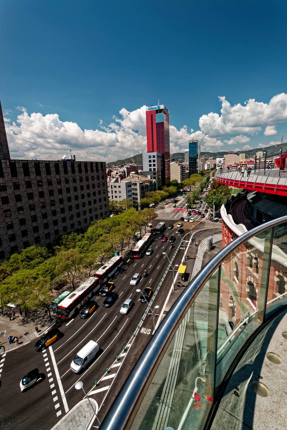 Barcelona - Elevator of Arenas de Barcelona - Carrer de Tarragona - Arenas de Barcelona (, Shopping Mall since ) - View WNW on Carrer de Tarragona - Torre Allianz, Barcelona — travel photo of Barcelona, Catalonia