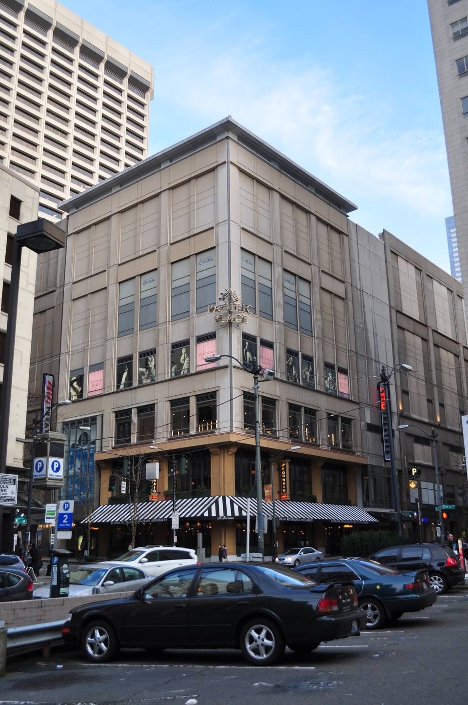 Seattle - northwest corner of Pacific Place — travel photo of Seattle, The Pacific Northwest