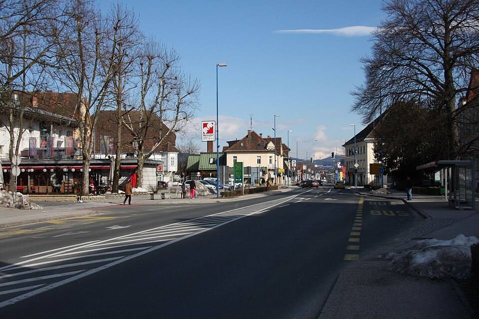 Vrhnika - Tržaška - NE — travel photo of Vrhnika, Ljubljana