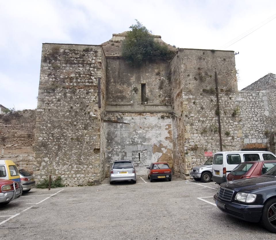Moorish gatehouse Gibraltar — travel photo of The Gatehouse, Moorish Castle