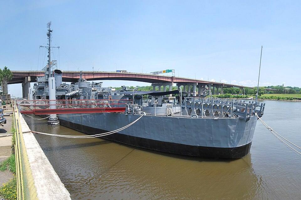 USS Slater Panorama — travel photo of USS Slater, Albany