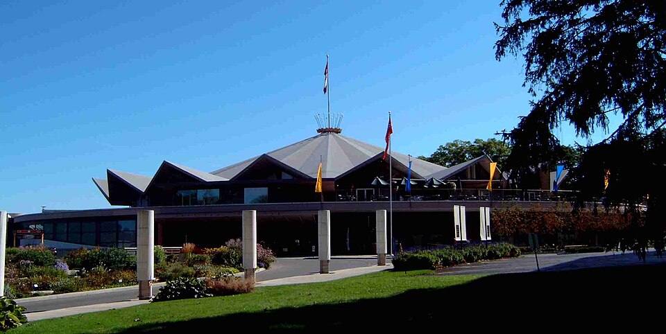 Festival theatre, Stratford — travel photo of Stratford, Toronto