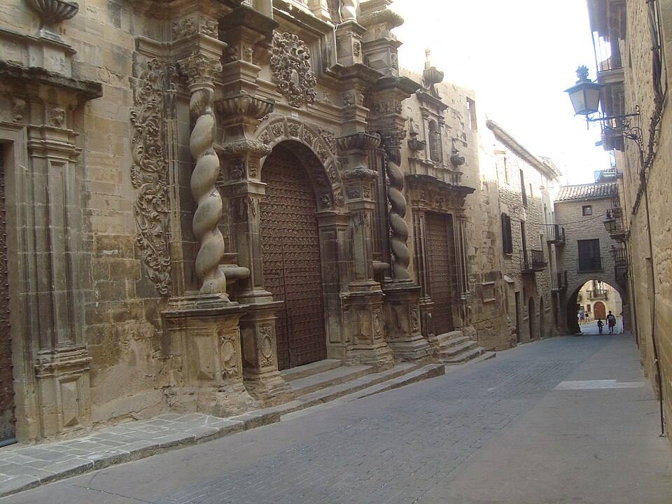 Iglesia de la Asunción de Calaceite (Teruel) — travel photo of Calaceite, Teruel