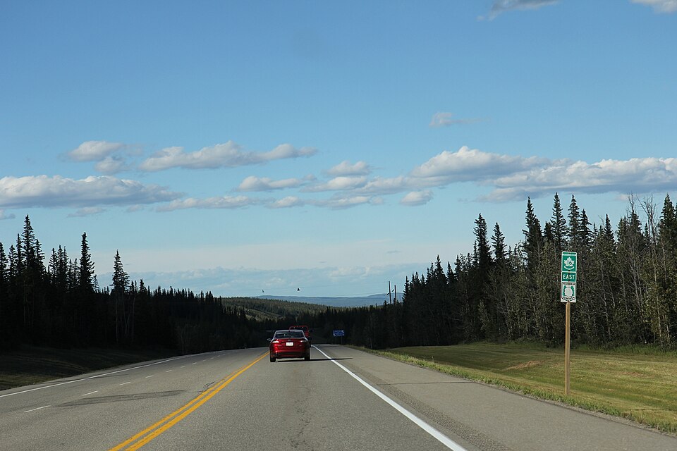 Yellowhead Highway between Jasper and Hinton AB — travel photo of Hinton, Jasper