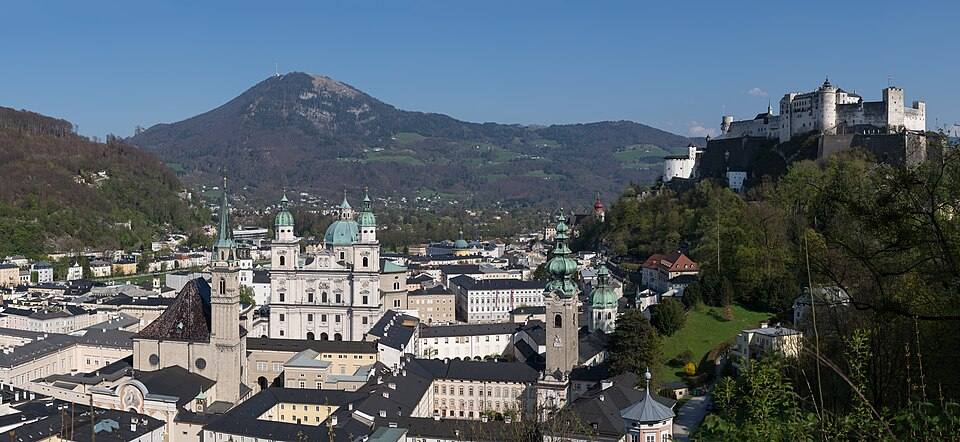 Salzburg Altstadt Panorama — travel photo of Salzburg Altstadt, Salzburg