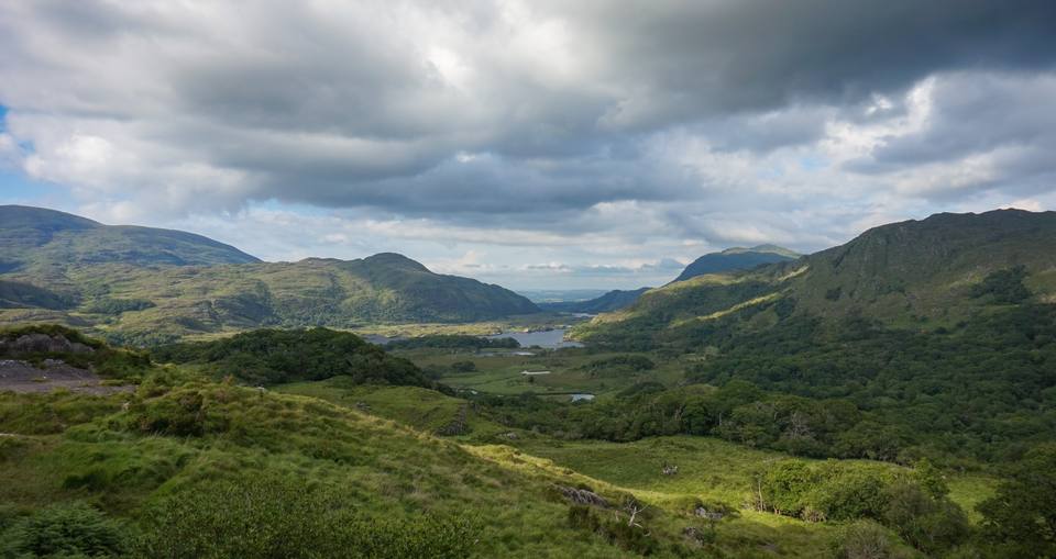 Ladies View in summer, Ring of Kerry, Killarney National Park — travel photo of Killarney & the Ring of Kerry