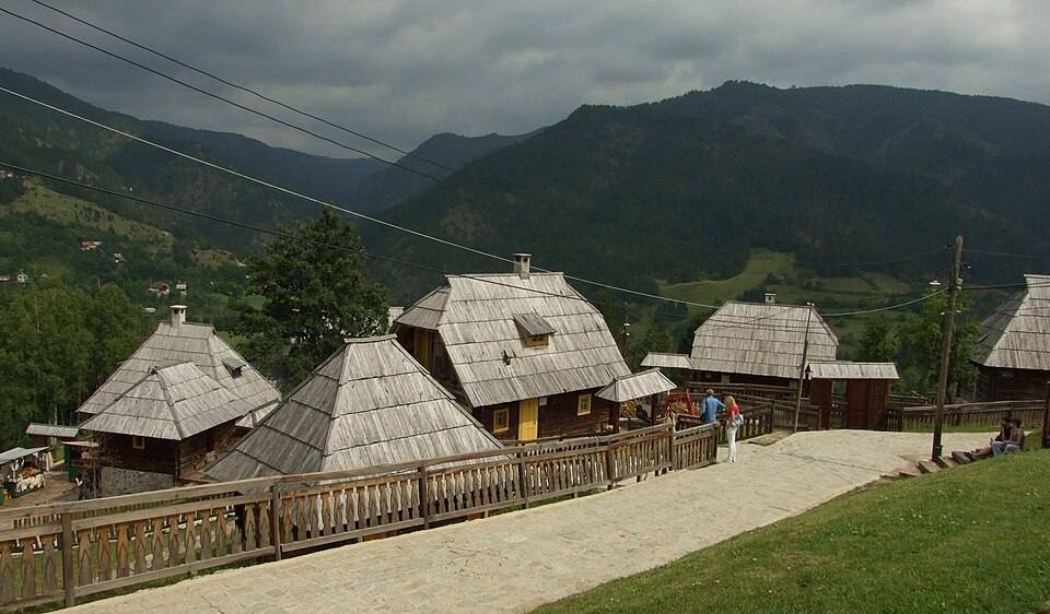 Mokra Gora, Drvengrad — travel photo of Mokra Gora, Zlatibor & Mokra Gora
