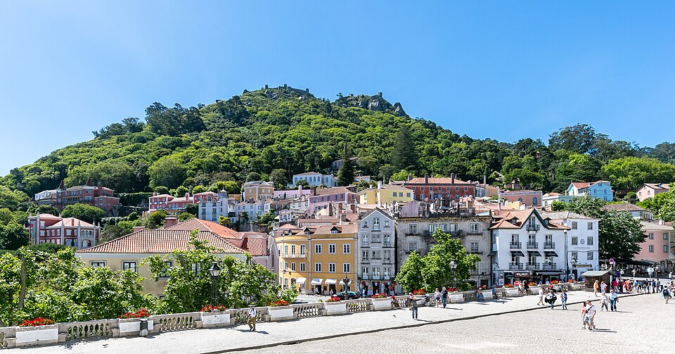 Palacio Nacional, Sintra, Portugal — travel photo of Sintra, Portugal