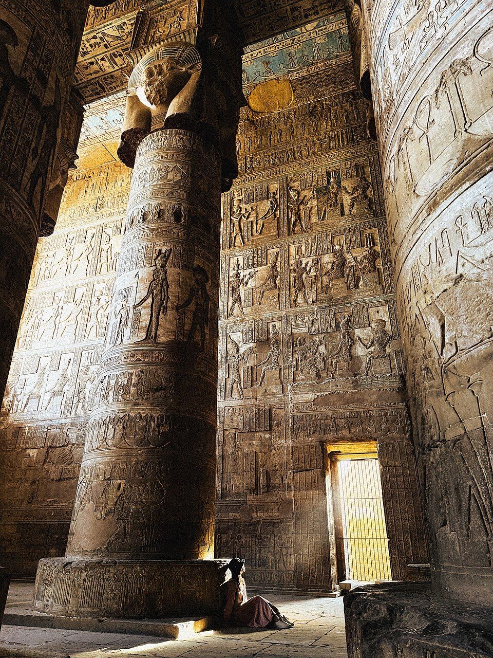 Ray from the Past - Dendera Temple, Luxor — travel photo of Dendera, Luxor