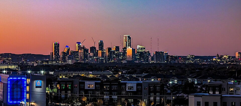 Austin Texas skyline, December - Evening — travel photo of Austin, Texas