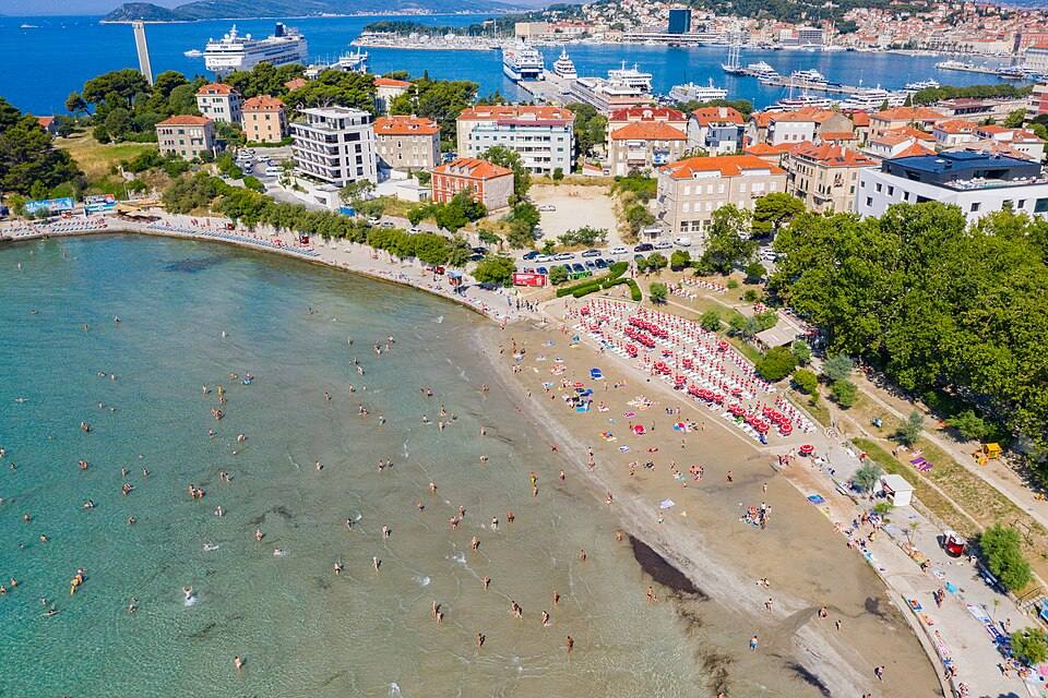 Bacvice Beach in Split, Croatia ( ) — travel photo of Bačvice, Split