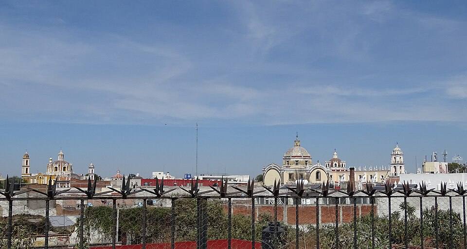 View over Puebla from Roof of Hotel Capitan - Puebla - Mexico — travel photo of Puebla, Mexico City