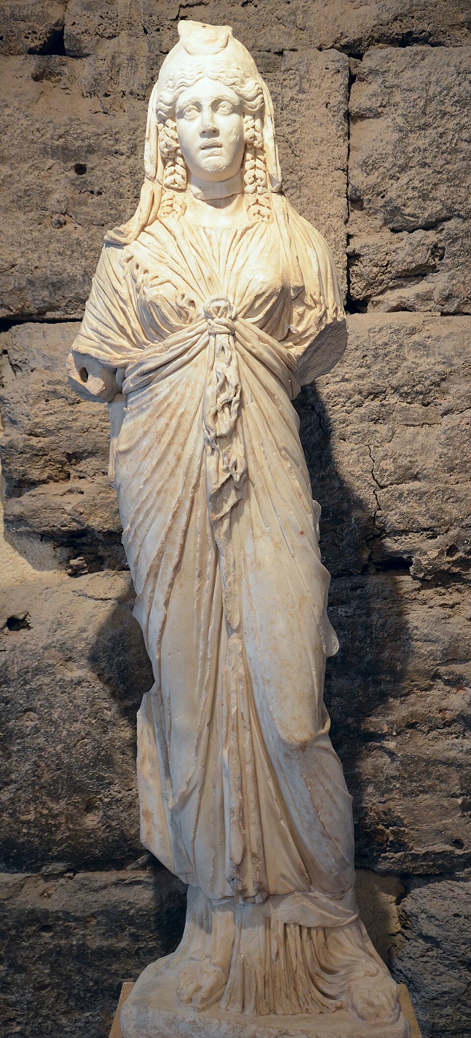 Life-size marble statue of a priestess of Isis, 2nd century AD, found in the monumental nymphaeum at Laodicea on the Lycus, Hierapolis Archaeology Museum, Turkey ( ) — travel photo of Laodicea, Pamukkale