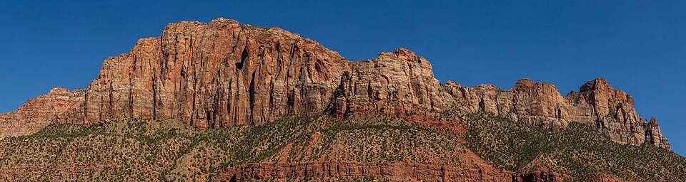 Springdale Utah Skyline — travel photo of Springdale, Zion & Springdale
