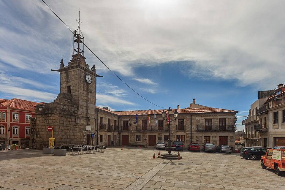 Casa do concello da Guarda. Galiza G57 — travel photo of A Guarda