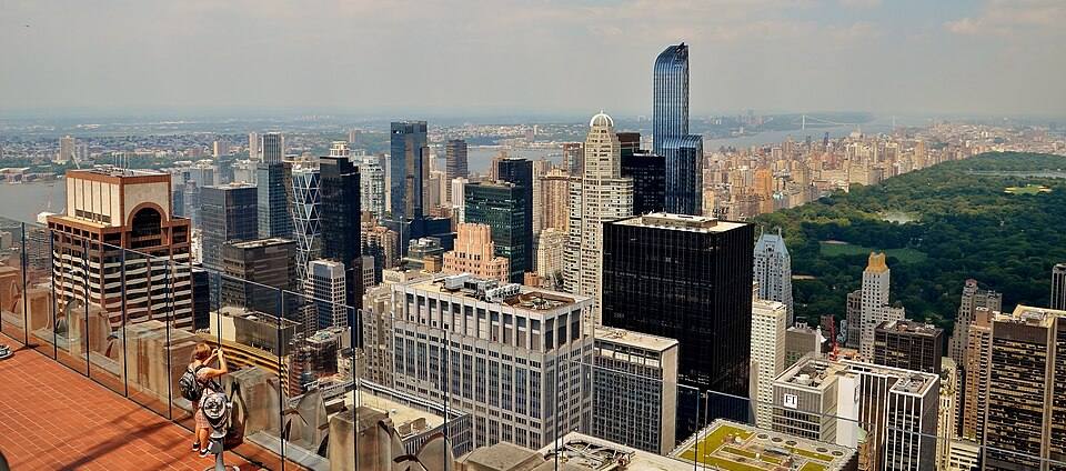 Midtown Manhattan, View from Rockefeller Center — travel photo of Rockefeller Center, Midtown Manhattan