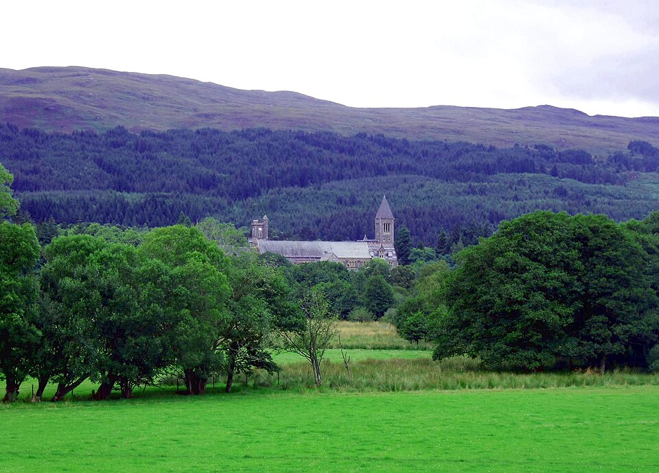 Fort Augustus Abbey Loch Ness Inverness Scotland ( ) — travel photo of Fort Augustus, Inverness and Loch Ness