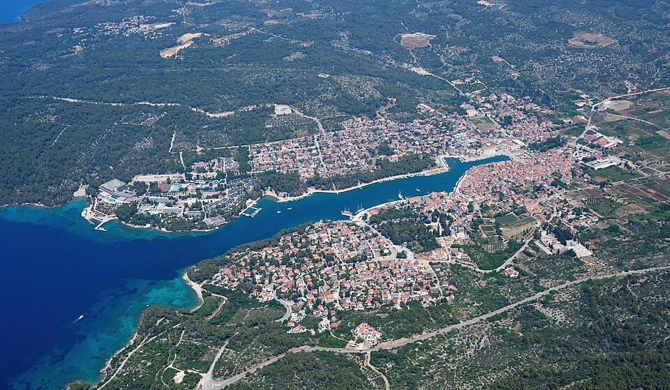 Aerial image of Stari Grad, island of Hvar (view from the south) — travel photo of Stari Grad, Hvar